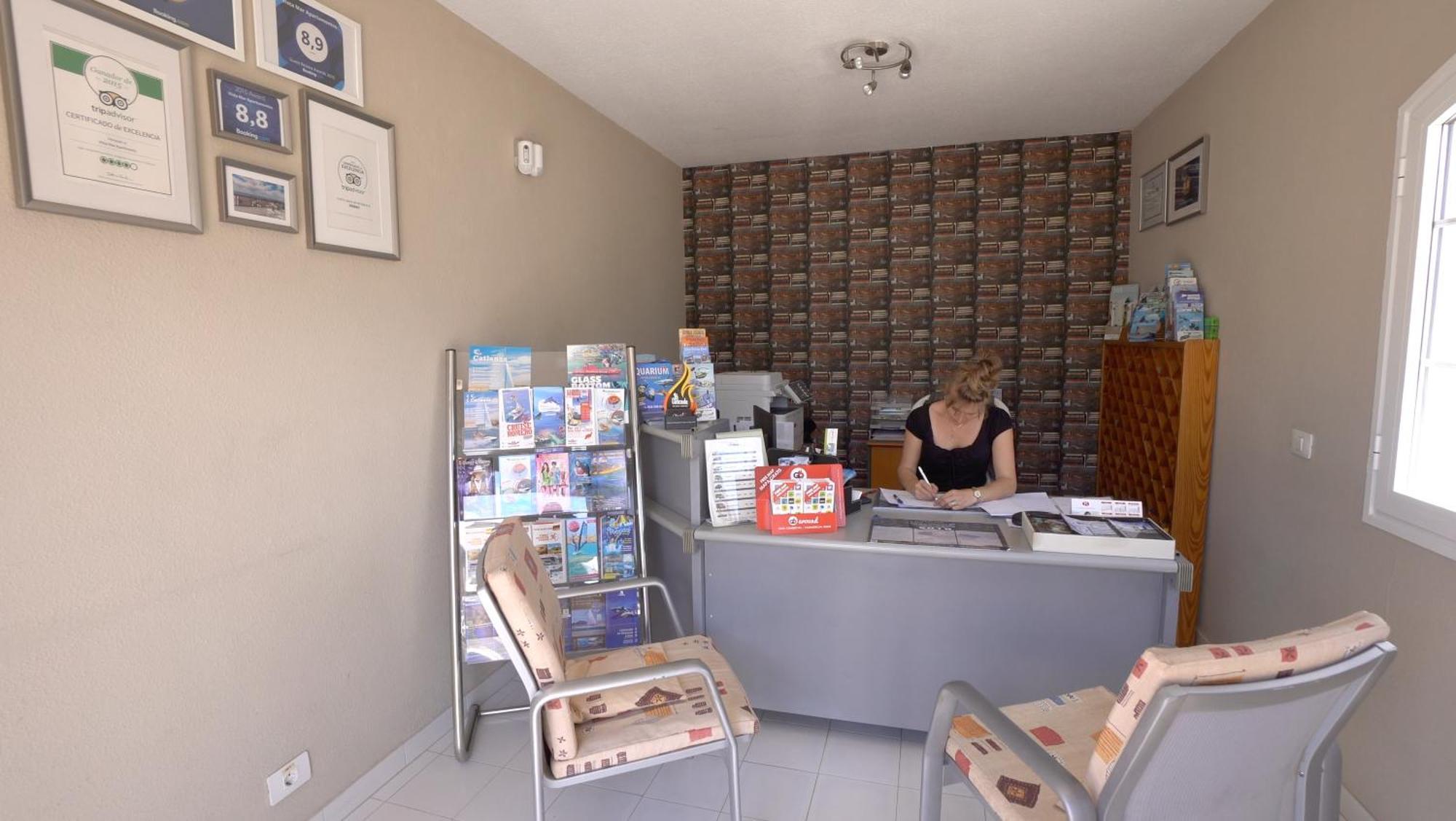 Vista Mar Apartamentos (Adults Only) Puerto del Carmen  Eksteriør bilde